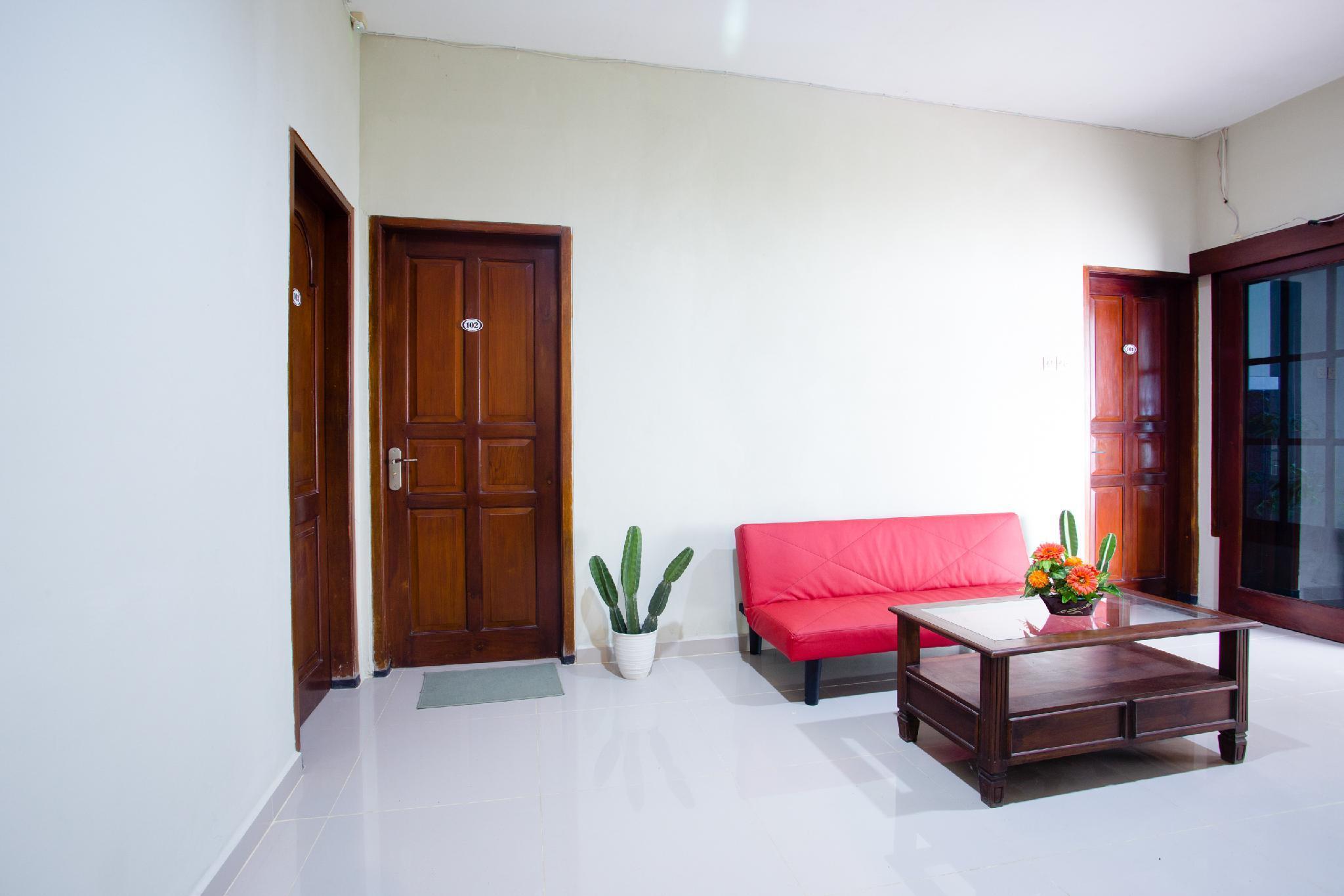 Safara Guesthouse Syariah Semarang Exterior foto