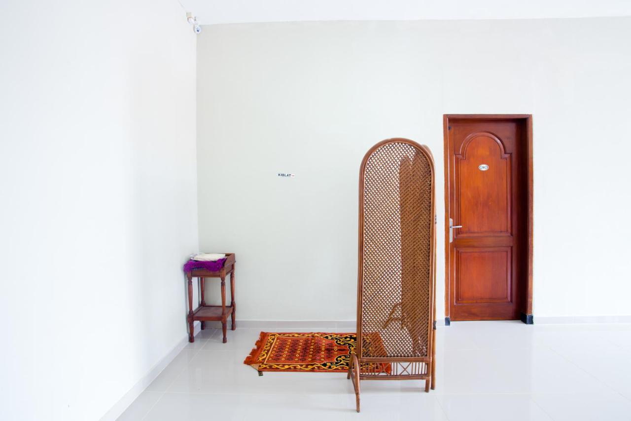 Safara Guesthouse Syariah Semarang Exterior foto