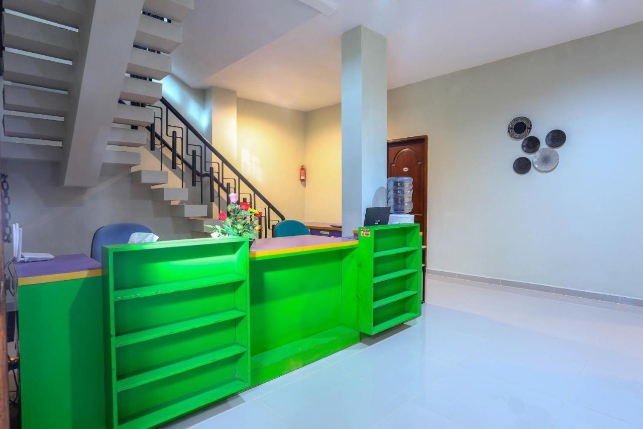 Safara Guesthouse Syariah Semarang Exterior foto